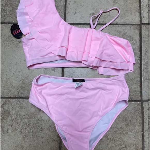 Pink AvidLover One Shoulder Bikini With Ruffles NWT Large - Picture 3 of 3